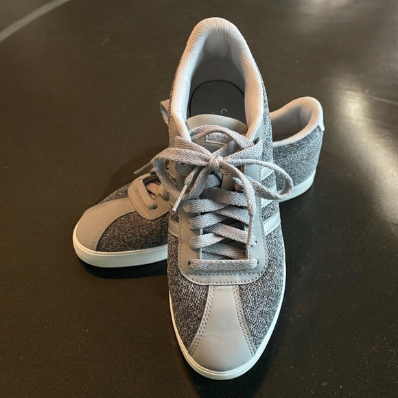 Adidas Neo Courtset Sneakers. Women’s Size 7.5. Gray/White. - Picture 6 of 7